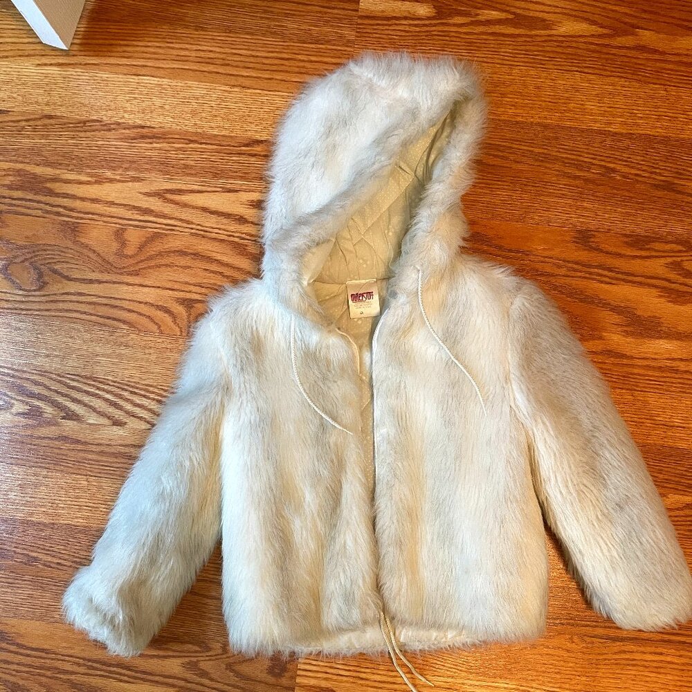 Vintage Outerstuff Faux Fur white gray size 6x Girls Coat
